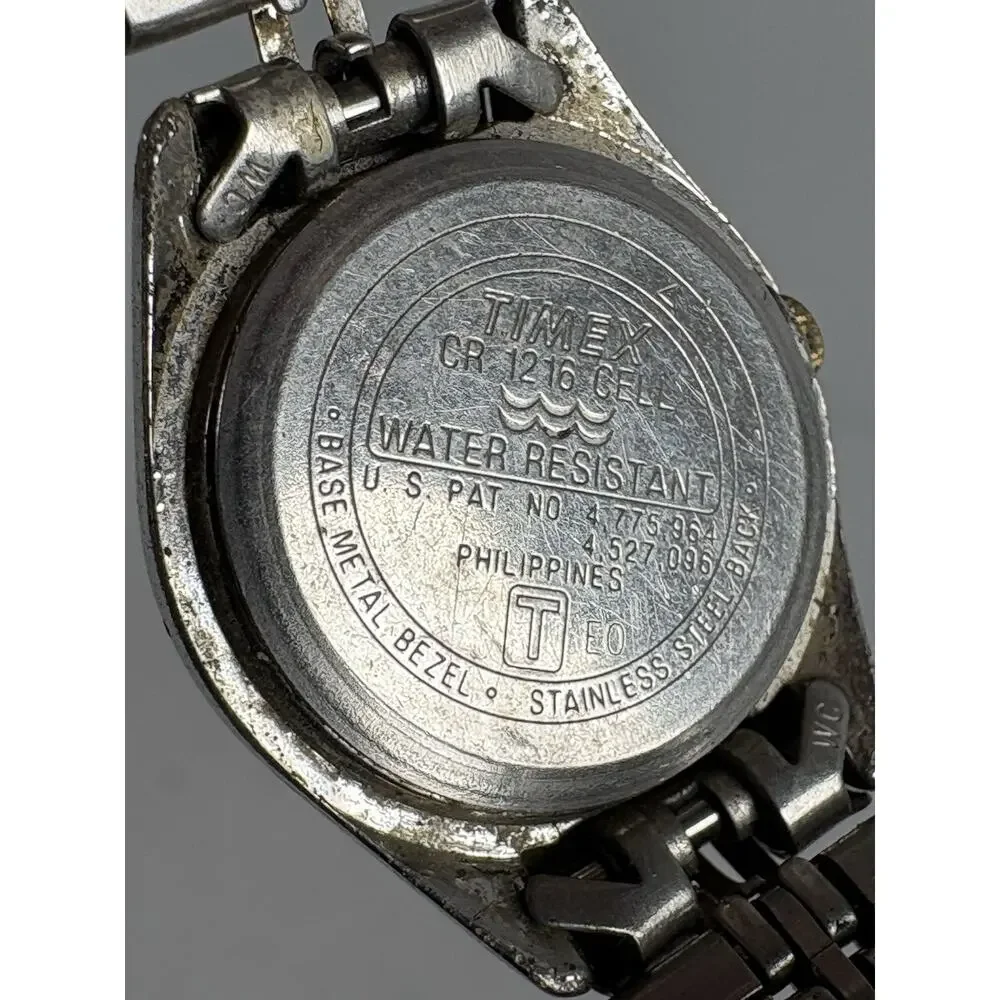 Vintage Timex Indiglo Womens Quartz Date Watch Crack Crystal Untested Parts